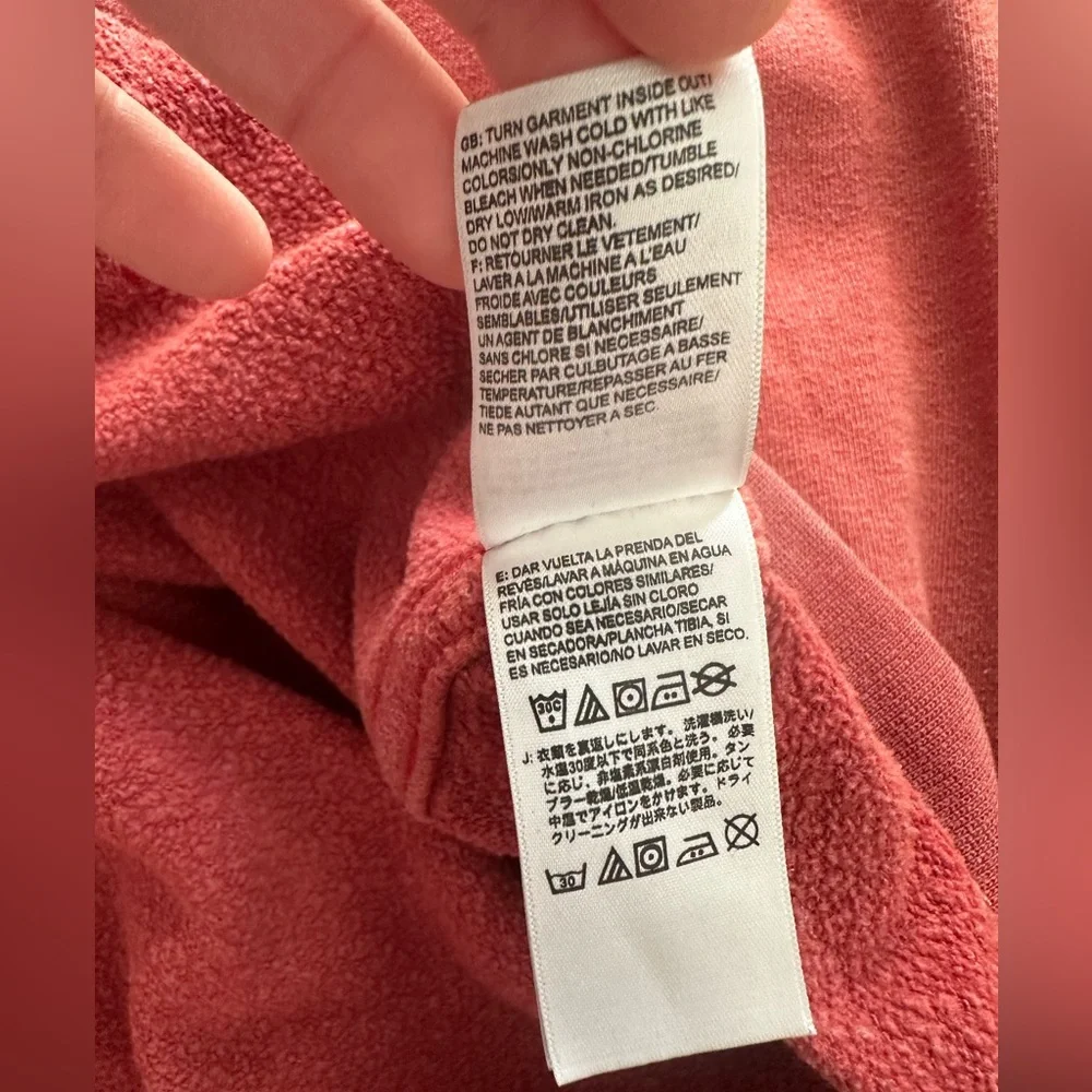 The North Face Men's Red Hoodie with Logo - Picture 10 of 11